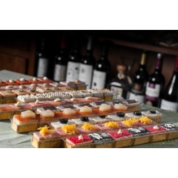 Canapés variados